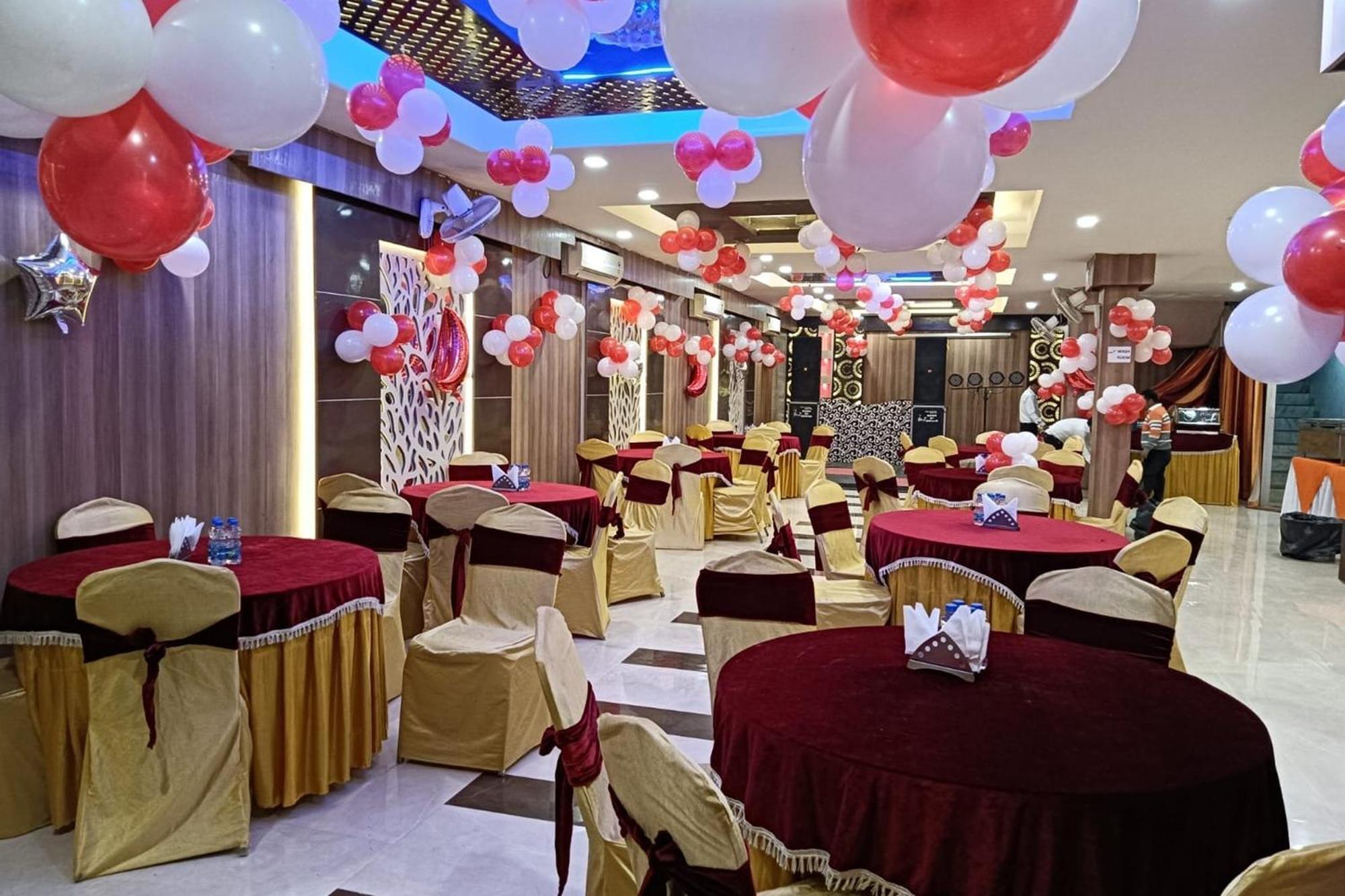 Hotel Shree Kanta Gurgaon Exteriör bild