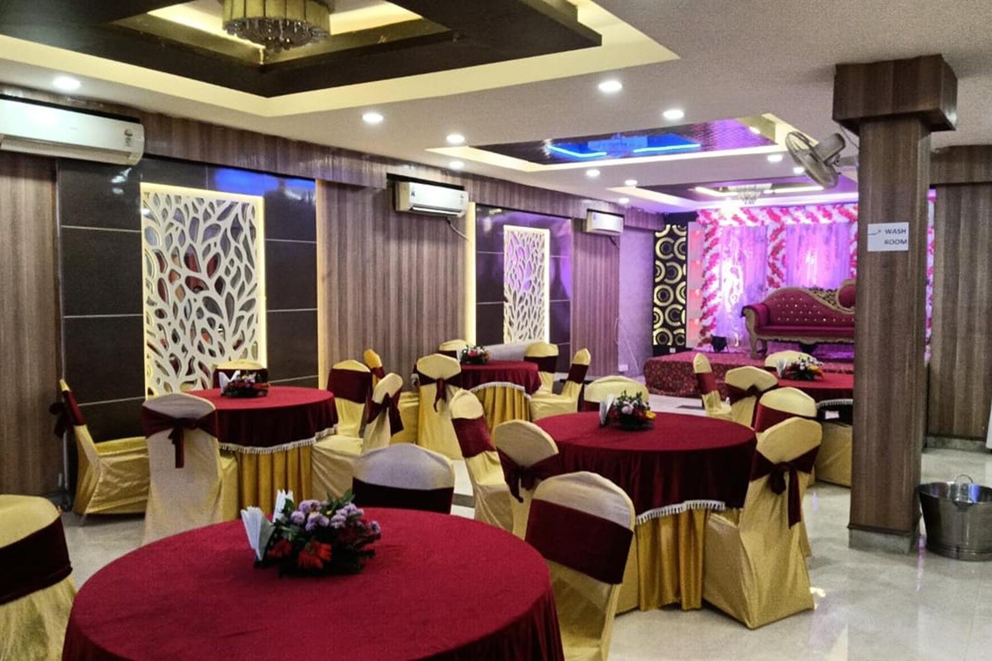 Hotel Shree Kanta Gurgaon Exteriör bild